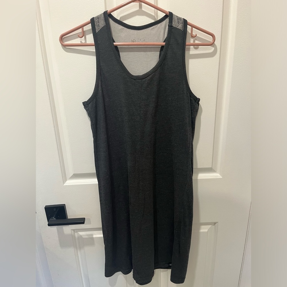 Grey Sleeveless Dress tentree